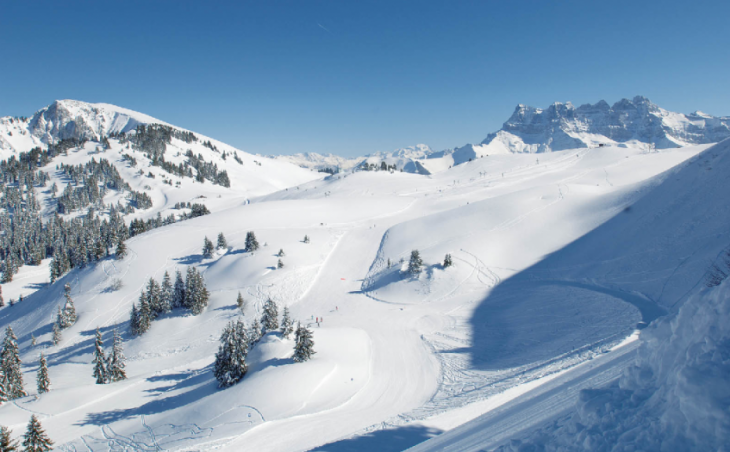 Chatel Ski Holidays in 2023/2024 Ski Line ®