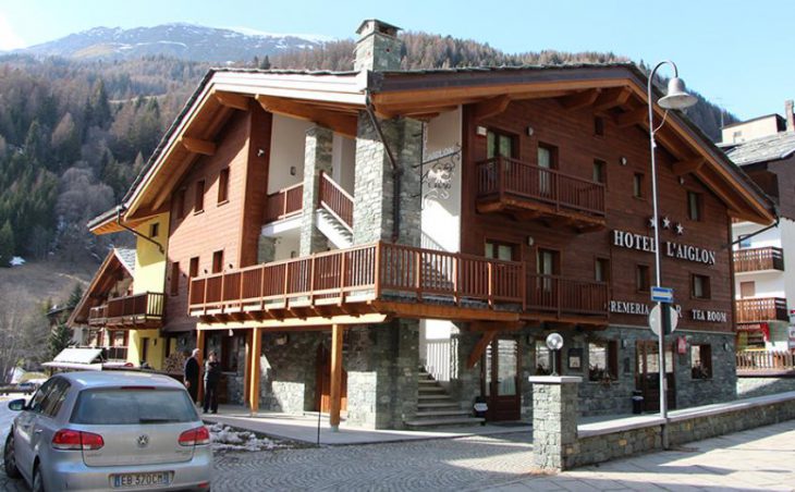 Hotel L'Aiglon in Champoluc , Italy image 1 