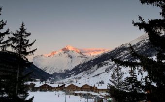 Apartments Les Chalets de Flambeau in Val Cenis , France image 1 