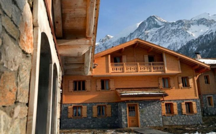 Le Hameau de Pierre Blanche Apartment in Chamonix , France image 1 