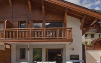 Chalet Solaire in Chamonix , France image 1 