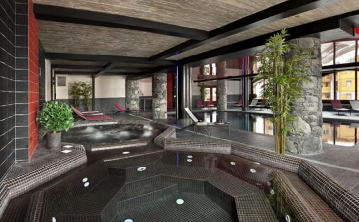 Apartments Le Telemark, Tignes, Hot Tub